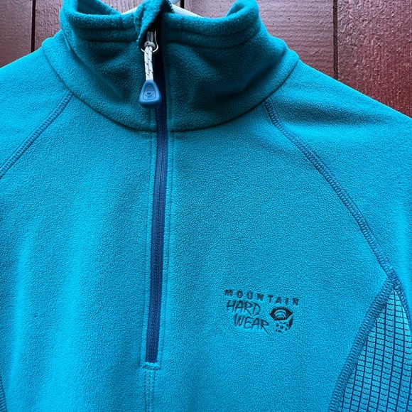 Mountain Hardwear MicroChill 1/4 Zip Tech Fleece Pullover - Picture 3 of 8
